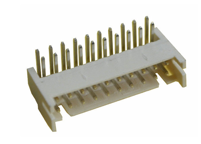 우두머리 2.0mm 피치 정각 복각 유형 고급장교를 난입하는 베이지색 20 Pin 철사