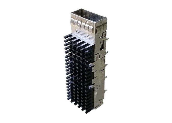 EMI는 18.75 mm 단 하나 항구 SFP28 감금소를 QSFP28 연결관을 위한 답니다